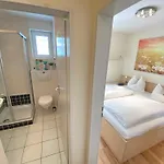 Haus Holstein Whg 01 Mit Balkon Apartment *