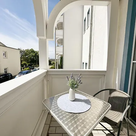 Haus Holstein Whg 01 Mit Balkon Sellin (Rugen)