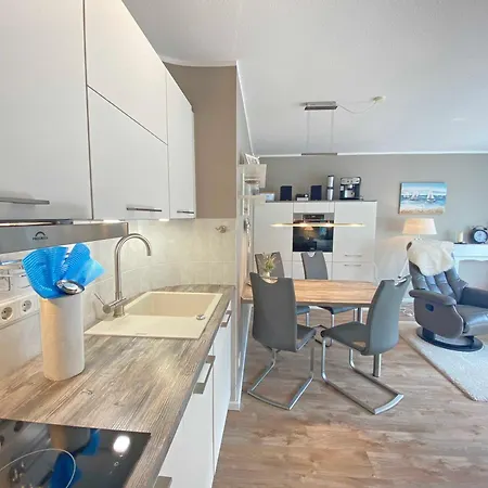 Haus Holstein Whg 01 Mit Balkon Apartament *
