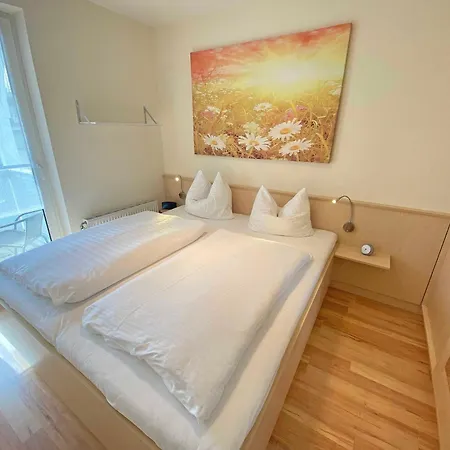 Apartament Haus Holstein Whg 01 Mit Balkon Sellin (Rugen)